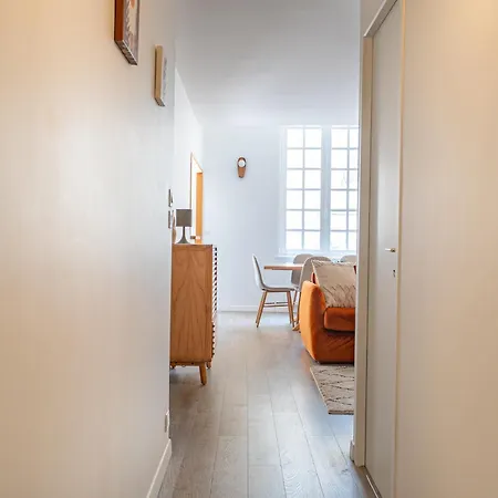 2 En Hyper Centre Avec Balcon Apartamento