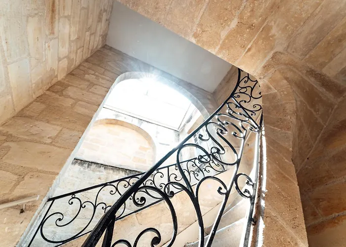 2 En Hyper Centre Avec Balcon Appartement *