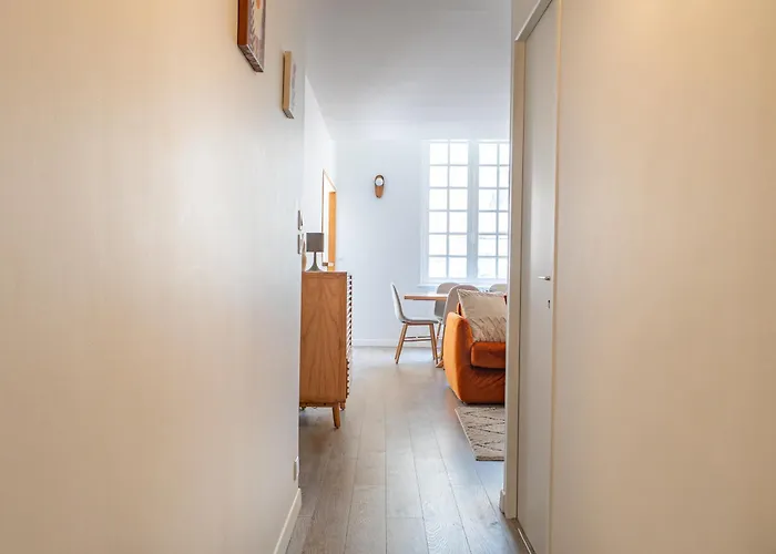 2 En Hyper Centre Avec Balcon Διαμέρισμα