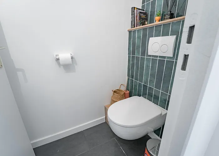 2 En Hyper Centre Avec Balcon * Bordeaux